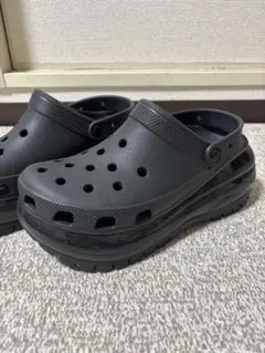 極美品　crocs 厚底　メガクラッシュ　黒　27cm　M9W11