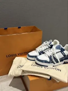 【新品】LOUIS VUITTON トレイナースニーカー