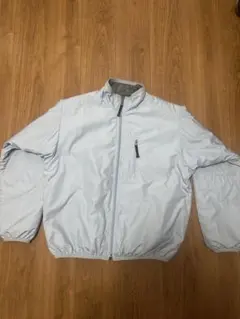 ナイロンジャケット ライトグレー