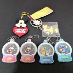ディズニー スノードーム形 アクリルキーホルダー　まとめ売りのサムネイル