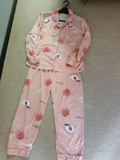 桃プリント 長袖・長ズボン パジャマ