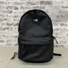 i836＊ NEWERA ニューエラ リュック バックパック ブラックのサムネイル