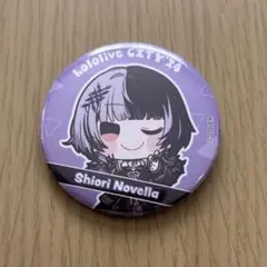 シオリ・ノヴェラ 7th fes缶バッジ - メルカリ