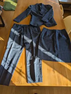 n♡line スーツ 3点セット9号、11号　ネイビーL相当 洋服の青山