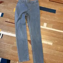 Item thumbnail for item 885d7597-eaf1-4dd9-b3f1-23bed95eb746