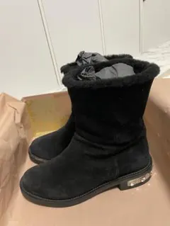 2026年最新】ミュウミュウ ムートンの人気アイテム - メルカリ