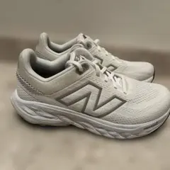 New Balance 860 ホワイト スニーカー