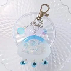 ✮オーダーサンプル　恐竜シェイカー　キーホルダー　シャカシャカ　レジン ✮オーダーサンプル 恐竜キーホルダー シェイカー シャカシャカ 水色