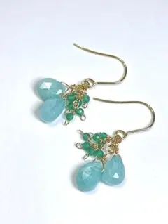 天然石アマゾナイトとグリーンオニキスの可愛いピアス(サージカル）