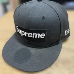 Supreme Money Box Logo NewEra 7-5/8