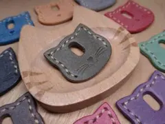 ロロマ小　モルダバイト　猫型キーカバー小