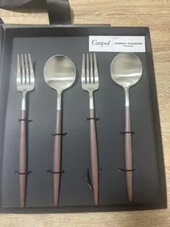 【新品未使用】Cutipol カトラリーセット 4点　ギフトボックス