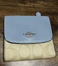 Coach コーチ　 レザー三つ折り財布 青 ベージュ