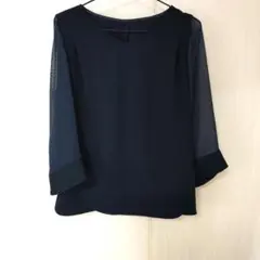 Noble　Vネックお袖シアー大人綺麗めプルオーバー美品、ブラックのサムネイル