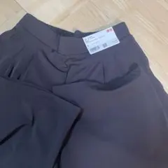 ウルトラストレッチアクティブワイドパンツ　s