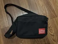 Manhattan Portage ブラック ショルダーバッグ