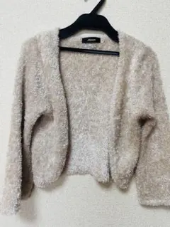 フワフワ ボレロ　ベージュ カーディガン ショート丈　結婚式　入学式