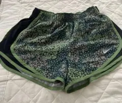 Nike 花柄　ランニングパンツ