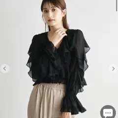 COCO DEAL リボンフリルカーディガン×シャーリングキャミソール ブラック ココディール（COCO DEAL） セール50%OFF! リボンフリルカーディガン