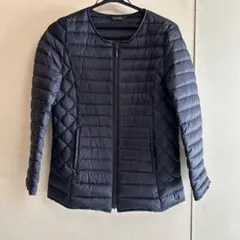 【美品】GALLORIA ブラック ノーカラーライトダウンジャケット