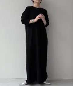 wee9s デイリーデイリースーパーストレッチクルーネックプリーツワンピース