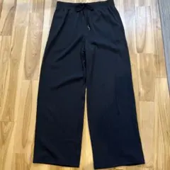 GU リブワイドパンツ 黒　丈短めM