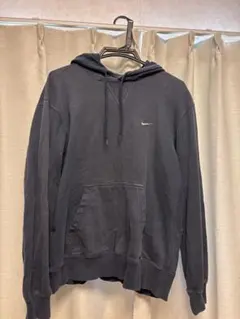 Nike ネイビー フード付きパーカー Mサイズ