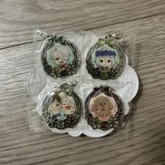 ユーリ!!! on ICE クリアステンドチャームコレクション　4点セット