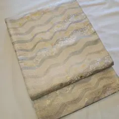 袋帯☆桜柄☆波模様☆正絹☆フォーマル☆金彩☆六通☆仕立て上がり