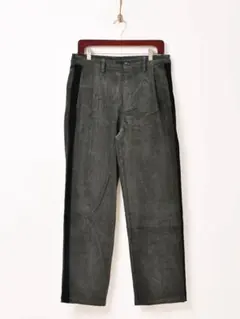 「Backers」サイドベロア コーデュロイパンツ グリーン