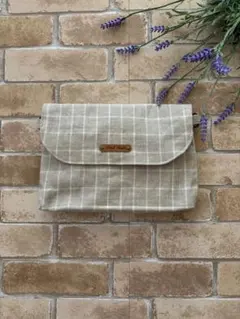 ショルダーバックにもなるA5サイズのポーチ御朱印帳入れ　ナチュラルカラーリネン