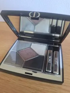 Dior DIORSHOW 5 COULEURS アイシャドウパレット073