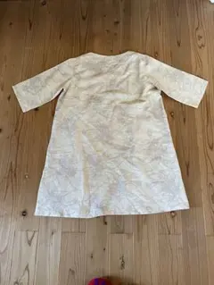 着物リメイク、クリーム色Vネック七分袖ワンピース