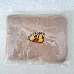 非売品　くまのプーさん　ふわふわポーチ