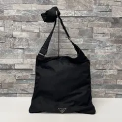 PRADA ショルダーバッグ ナイロン ブラック　サコッシュのサムネイル