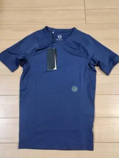 新品、タグ付き アンダーアーマー Tシャツ メンズ ネイビー Mサイズ
