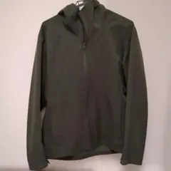 UNIQLO ダークグリーン ブロックテックパーカー Lサイズ