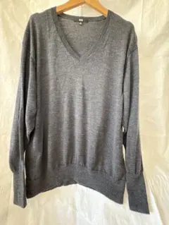 UNIQLO メリノウール　グレー Vネックセーター XL