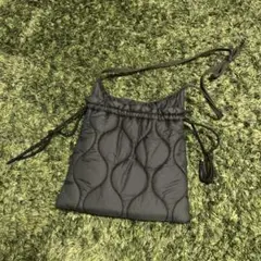 キルティング　ショルダーバッグ　カーキ