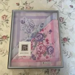 値下げ　pierre balmain 花柄ハンカチ 3枚セット