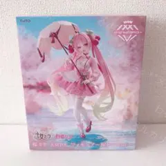 ②【新品未開封】初音ミク 桜ミクAMP+ フィギュア ~桜ドレスver.~