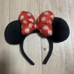 ミニーマウス風カチューシャ 赤黒 スパンコール