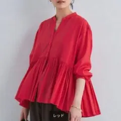 本日限定！【美品】グリーンレーベルリラクシング 全方位映えブラウス レッドのサムネイル