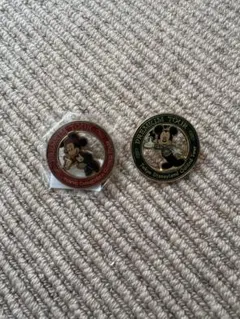 東京ディズニーランド プレミアムツアー　ミッキー＆ミニー　ピンバッジ 2個セット