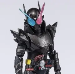 S.H.Figuarts 仮面ライダービルド ラビットタンクハザードフォーム