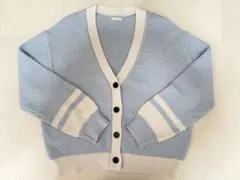 水色ニットボタン付きカーディガン