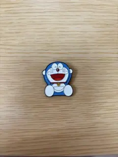 レア ドラえもん 2000年 ピンバッジ テレビ朝日 小学館 2025年最新】ドラえもん ピンバッジ テレビ朝日の人気アイテム - メルカリ