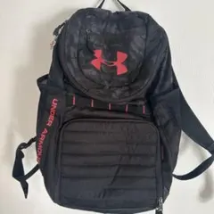UNDER ARMOUR バックパック ブラック/レッドのサムネイル