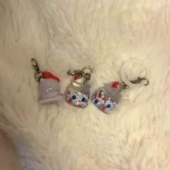 ハローキティ めじるしアクセサリー モンチッチ×ハローキティ