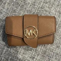 MICHAEL KORS ブラウンキーケース